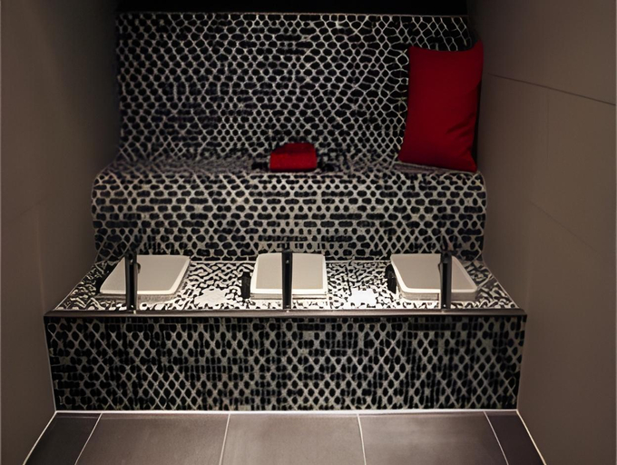 Bathroom 4, Hotel Bornholm, Terschelling