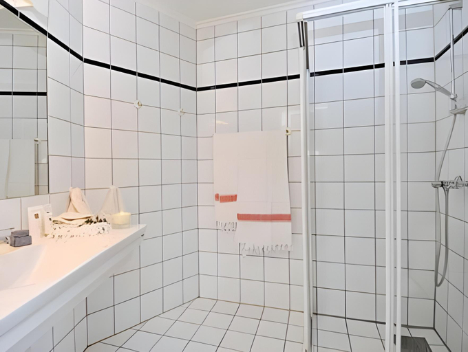 Bathroom 4, Frogner House Skovveien, Oslo