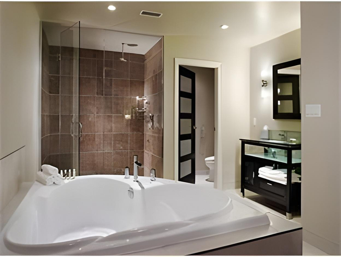 Bathroom 4, Sterling Inn & Spa, Niagara