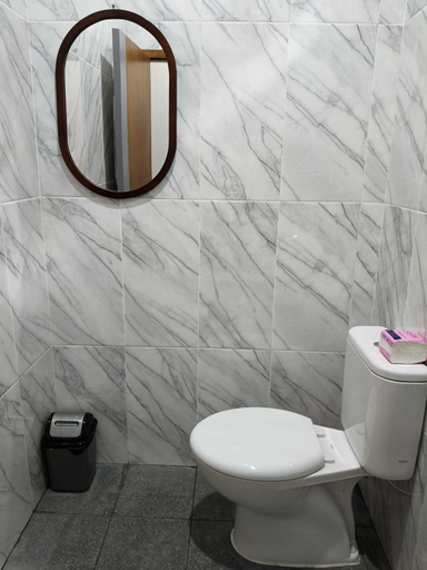 Bathroom 5, Modluxstay Kaliurang - 3 Bed Room, Sleman