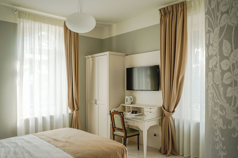Bedroom 2, Villa Dafne Valpolicella B&B Adults only, no smoking, no pets, Verona