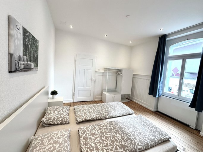 Bedroom 2, Business Apartment Niederbipp, Wangen