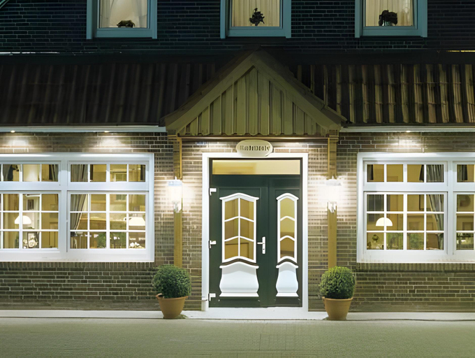 Exterior & Views 2, Hotel Wardenburger Hof, Oldenburg