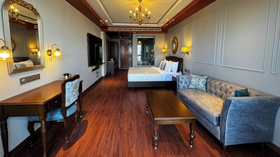 Bedroom 2, Astra Resort and Caffe Kasauli, Solan