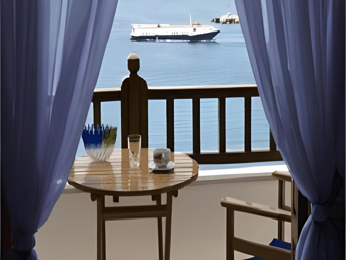 Others 2, Hotel Selenunda, Thessaly