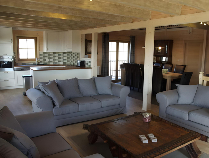 Others 4, Sumptuous Chalet in Septon with Sauna bubblebath, Luxembourg