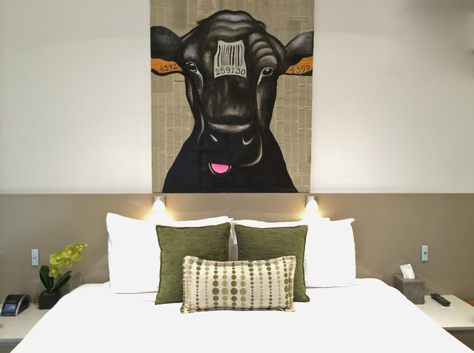 Bedroom 28