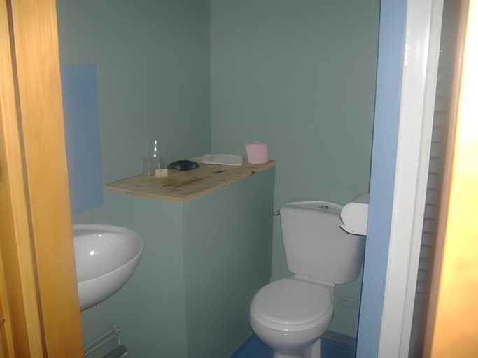 Bathroom 3, Auberge du Saut des Cuves, Vosges