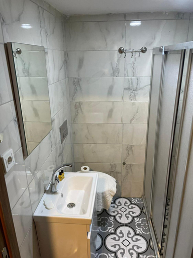 Bathroom 4, Hotel Otag, Fatih