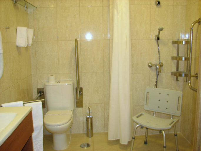 Bathroom 4, APOLO, Vila Real de Santo António