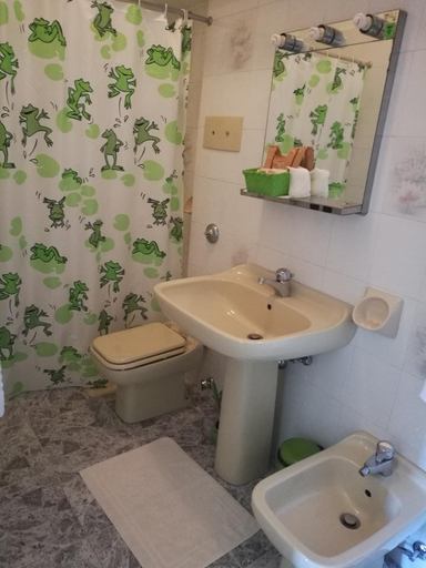 Bathroom, Albergo Stella, Bologna