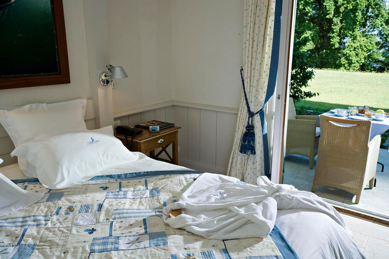Bedroom 9