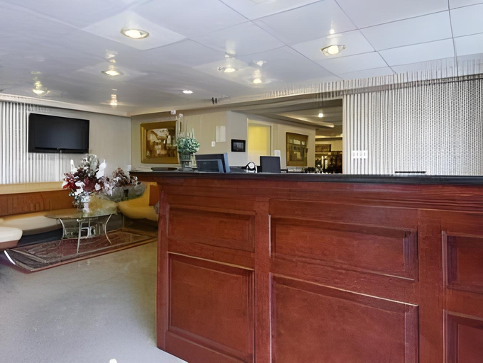 Public Area 2, Travelodge by Wyndham Parsippany, Morris