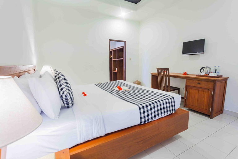 Bedroom 12