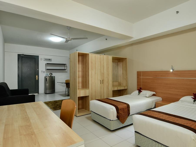 Bedroom 12