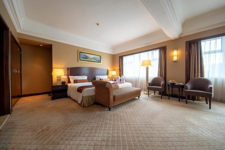 Bedroom 6