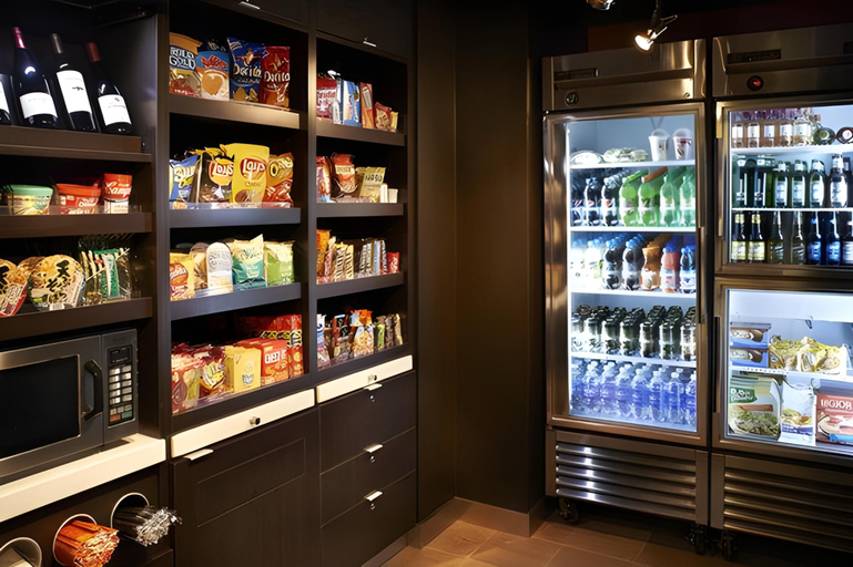 Food & Drinks 4, Hilton Garden Inn Addison, Dupage