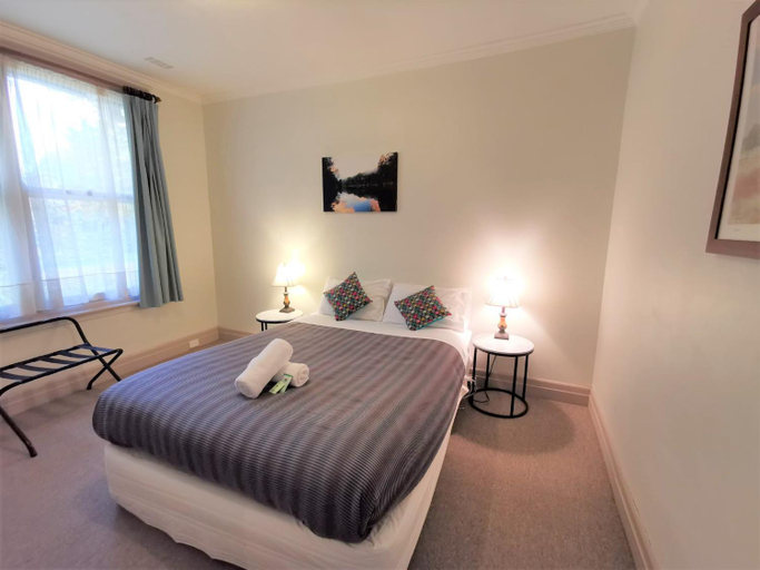 Bedroom 12