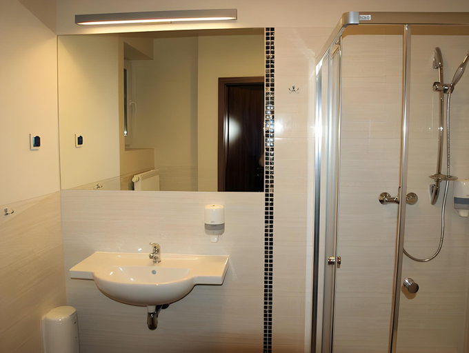 Bathroom 2, Pensjonat Lysica Wellness & Spa, Kielce