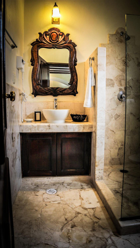 Bathroom 2, Casa Tia Micha, Valladolid