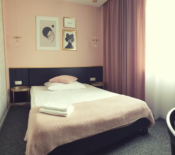 Others 4, Hotel Prowincja, Grodzisk Wielkopolski