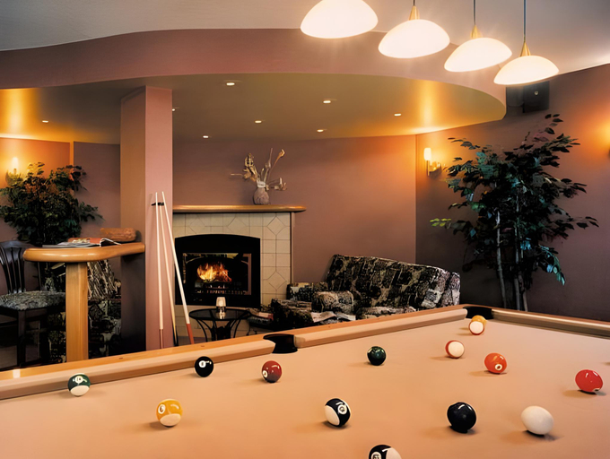 Others 5, Hotel Castel, La Haute-Yamaska