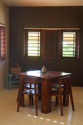 Dining Room 2