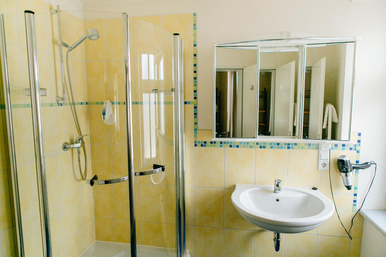 Bathroom 7