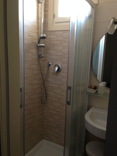 Bathroom 2, Hotel Villa Ginevra, Venezia