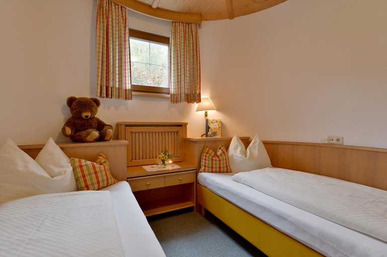 Bedroom, Natur Resort RISSBACHER, Schwaz