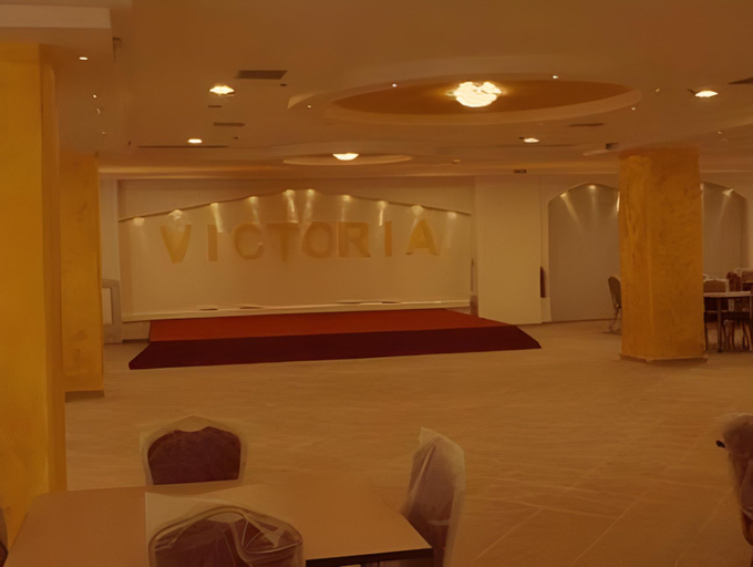Others 3, Hotel Victoria, Central Macedonia