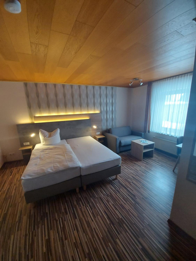 Bedroom 19