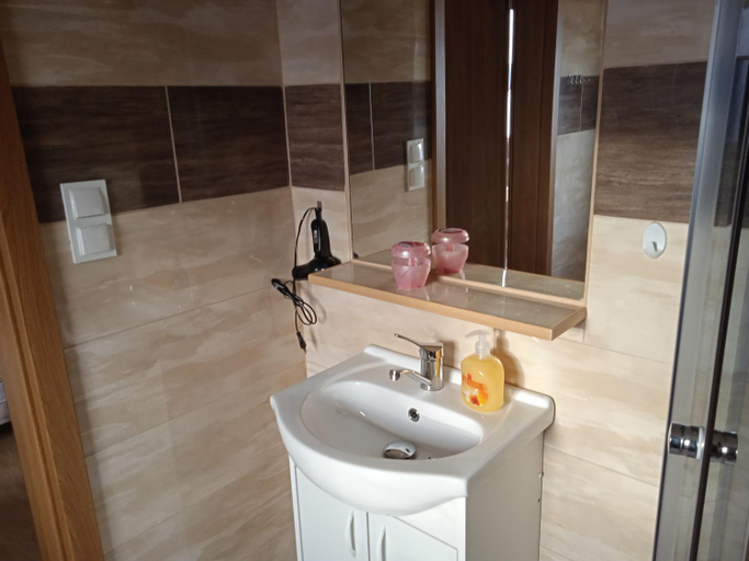 Bathroom 3, Agrostok noclegi agroturystyka, Bydgoszcz