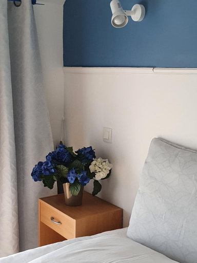 Bedroom 2, Hotel L'Hortensia & Restaurant, Morbihan