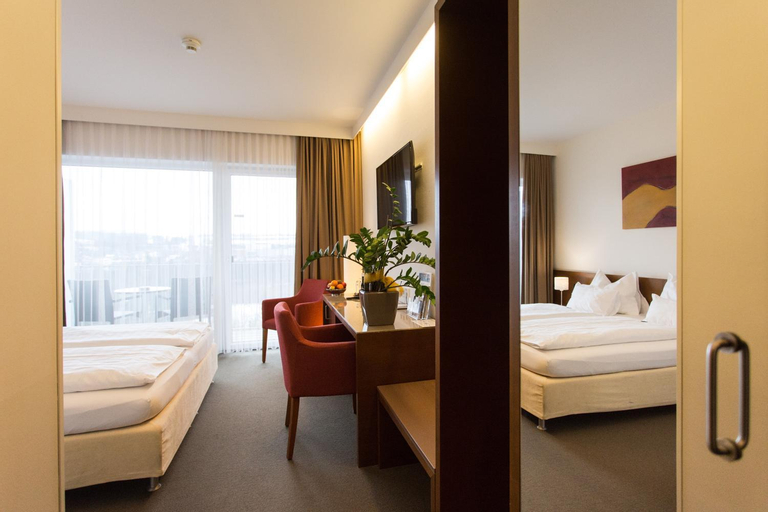 Bedroom 14
