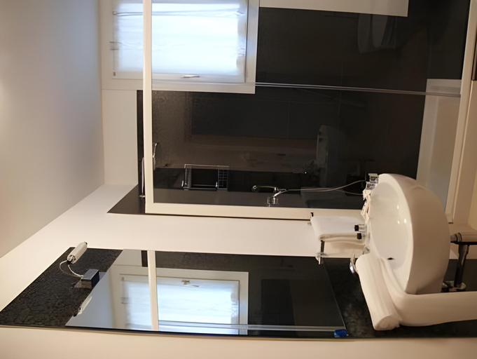 Bathroom 2, Residence Aprilia, Gorizia