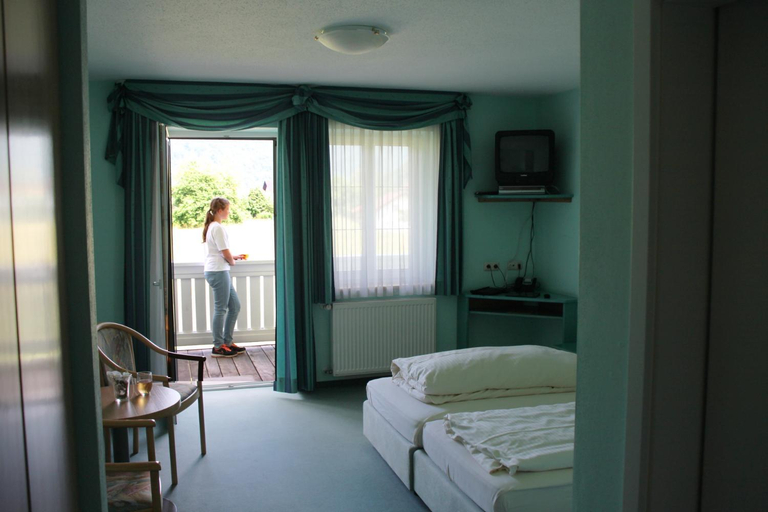 Bedroom 2, Gasthof Hotel zur Post, Passau