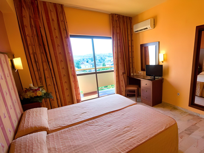 Bedroom 3, Royal Costa, Málaga