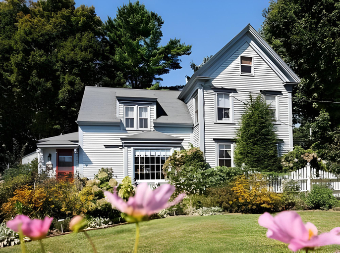 Others 4, Black Lantern B&B, Sagadahoc