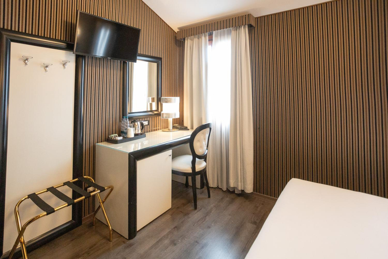 Bedroom 3, Duomo Boutique Hotel, Venezia