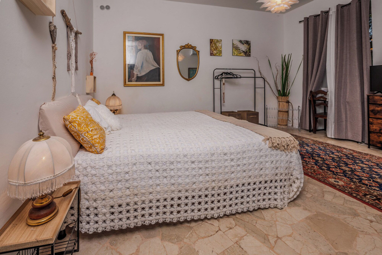 Bedroom 5, Master Clod Guest House, Novara