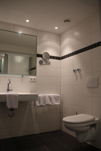 Bathroom 3, Central-Hotel, Hochsauerlandkreis