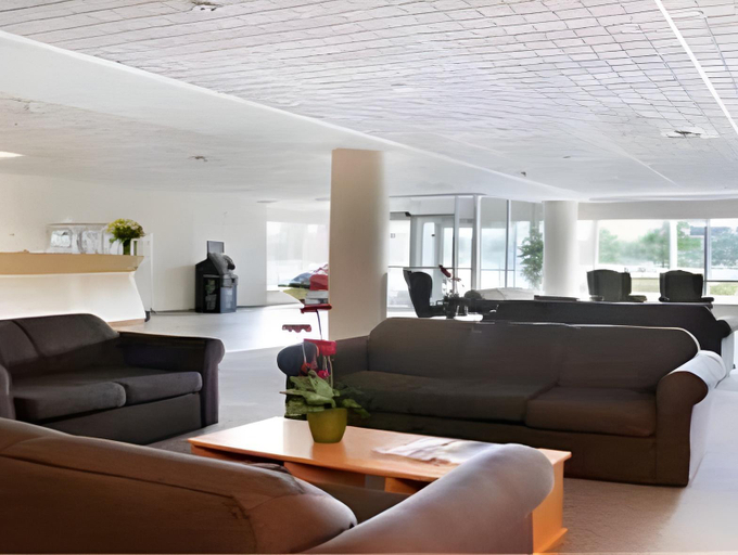 Public Area 3, Residence & Conference Centre - Windsor, Essex
