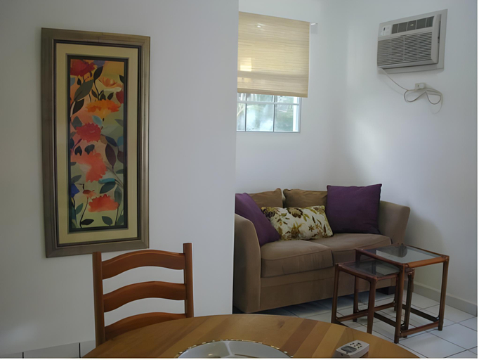 Public Area 2, Numero Uno Beach Apartments
