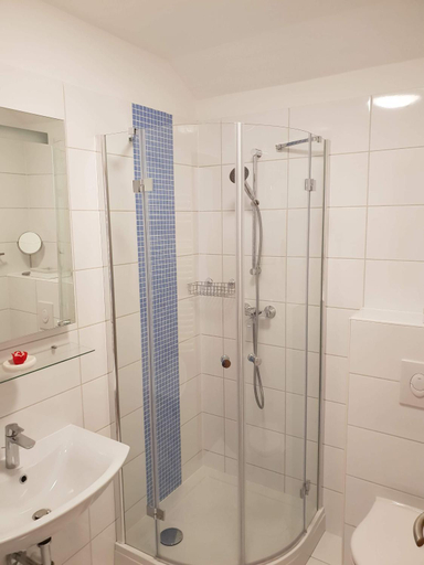 Bathroom 2, Villa Heureka, Gárdony