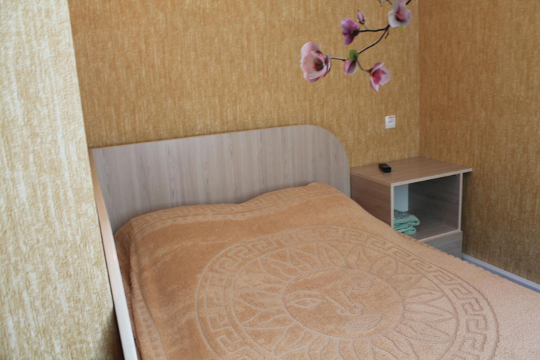 Bedroom 3, Hotel Katrin, Vinnyts'ka