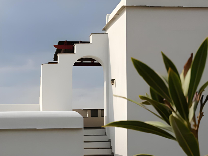 Others 4, En Plo, South Aegean