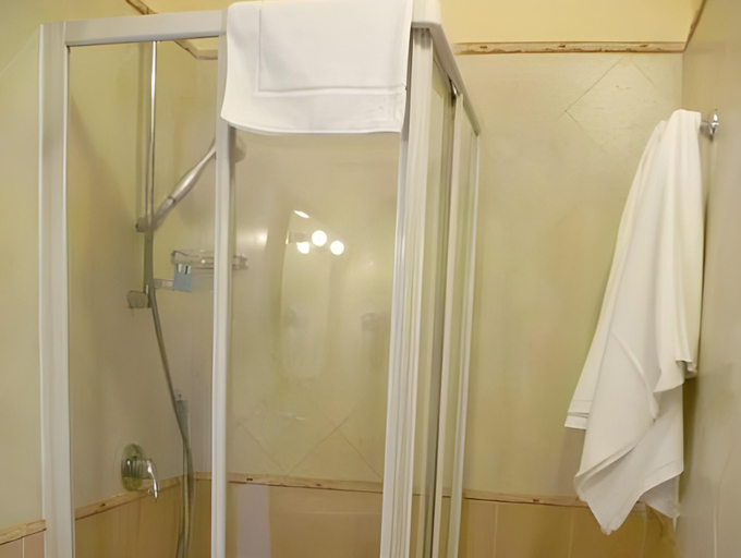 Bathroom 4, B&B Terra Mia Napoli, Napoli