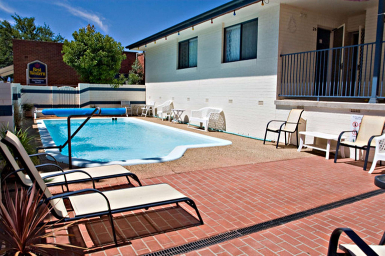 Swimming Pool 2