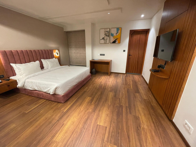 Bedroom 3, Royal Ritis, Belgaum